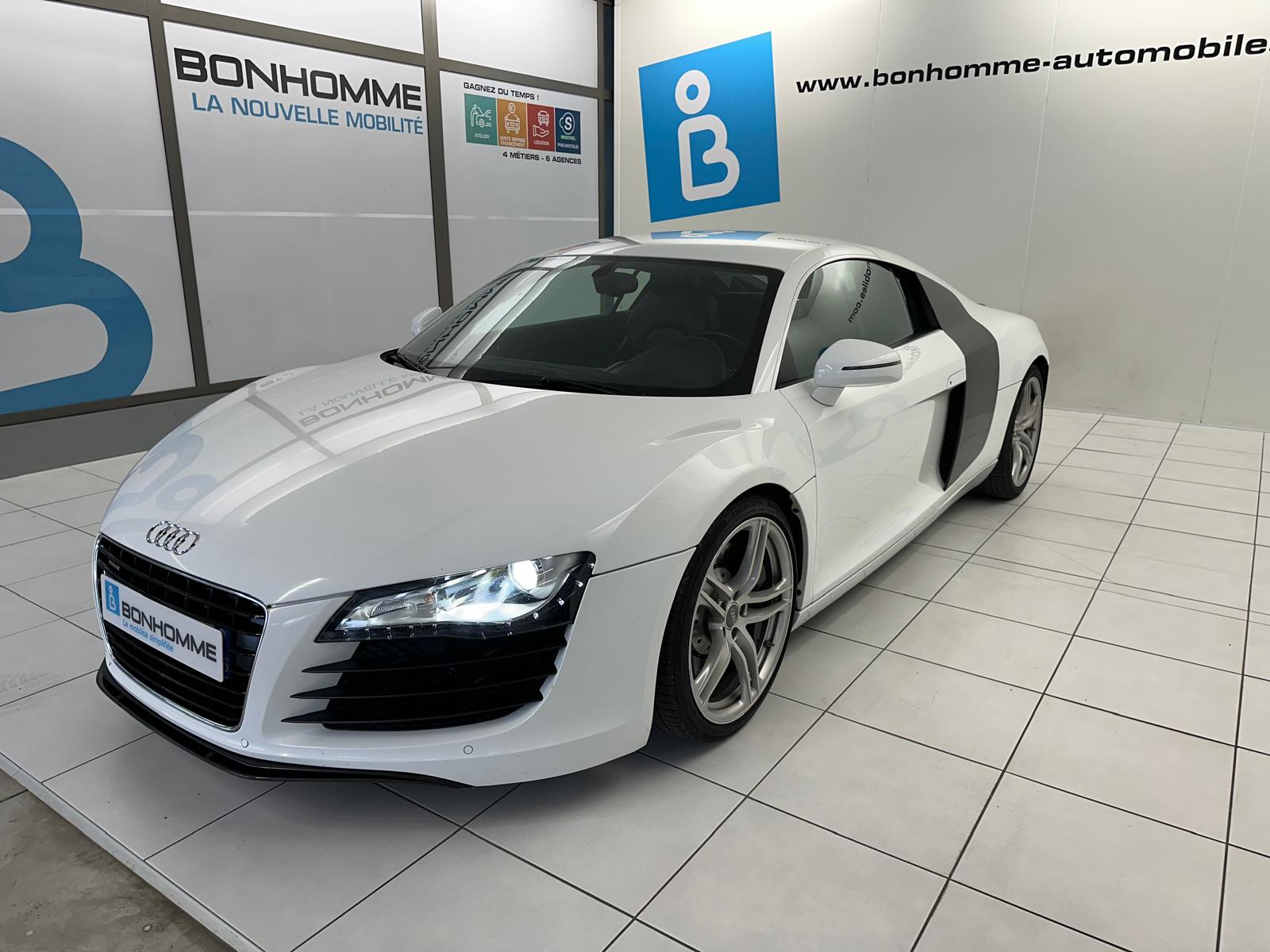 R8 V8 4.2 FSI 420 QUATTRO R-TRONIC