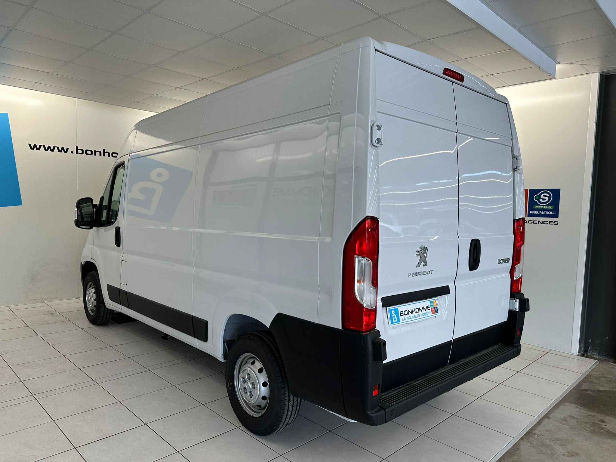 BOXER FOURGON L2H2 HDI 140 BVM6
