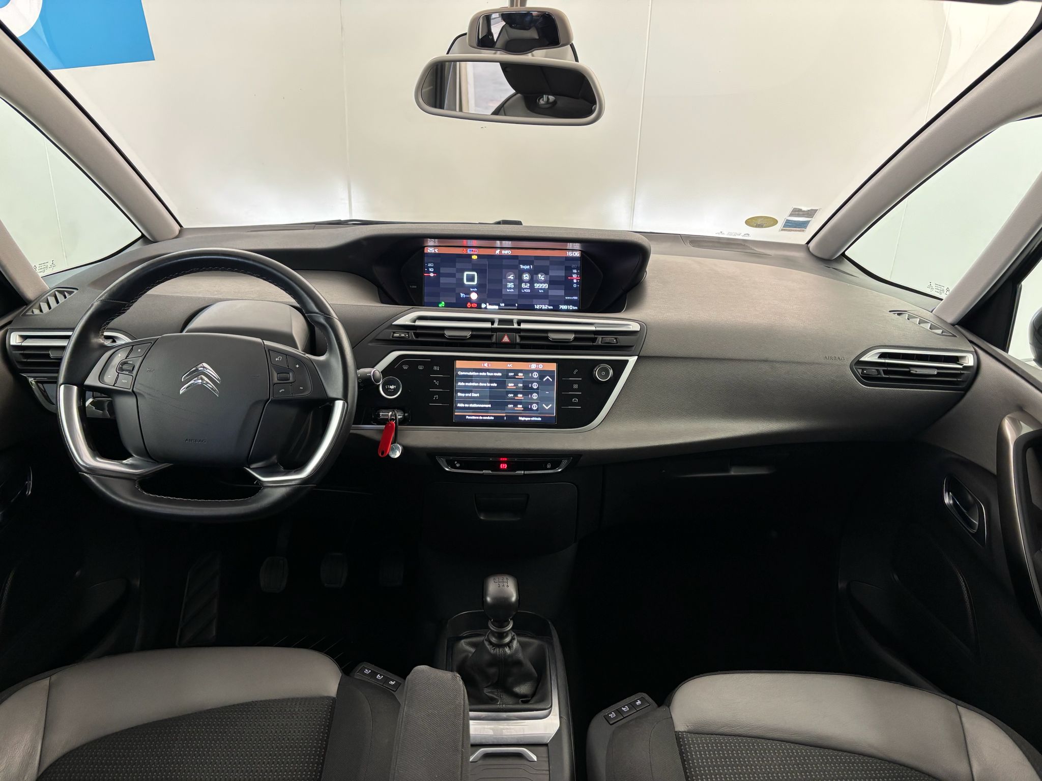 GRAND C4 SPACE TOURER HDI 130 SHINE