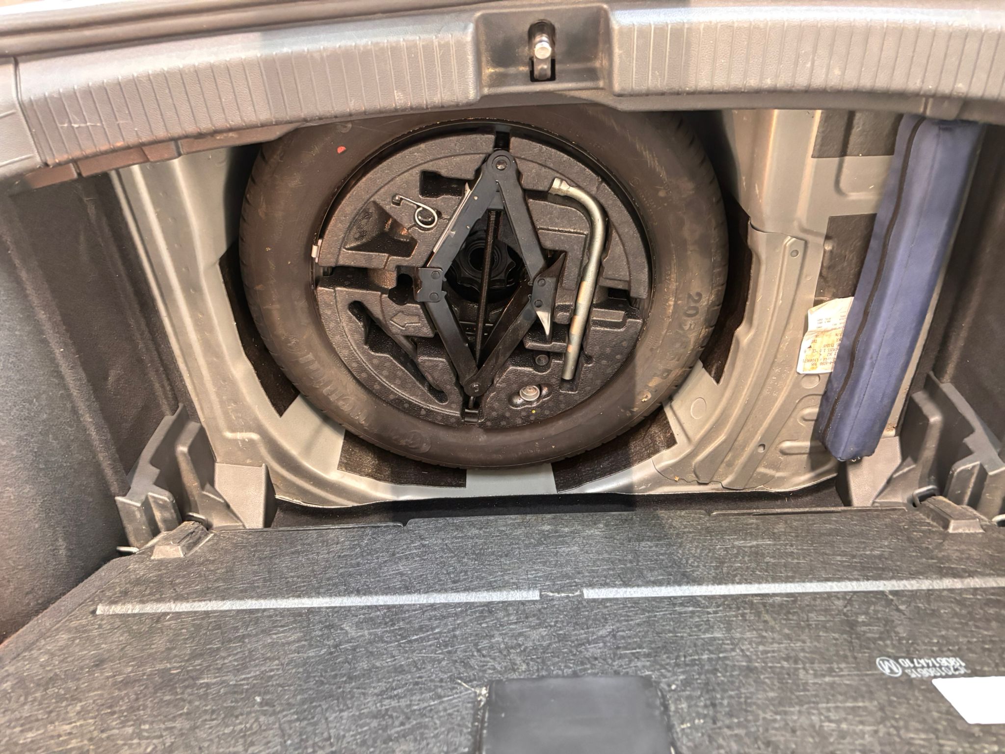 T-CROSS 1.0 TSI 115 START/STOP DSG7 LOUNGE