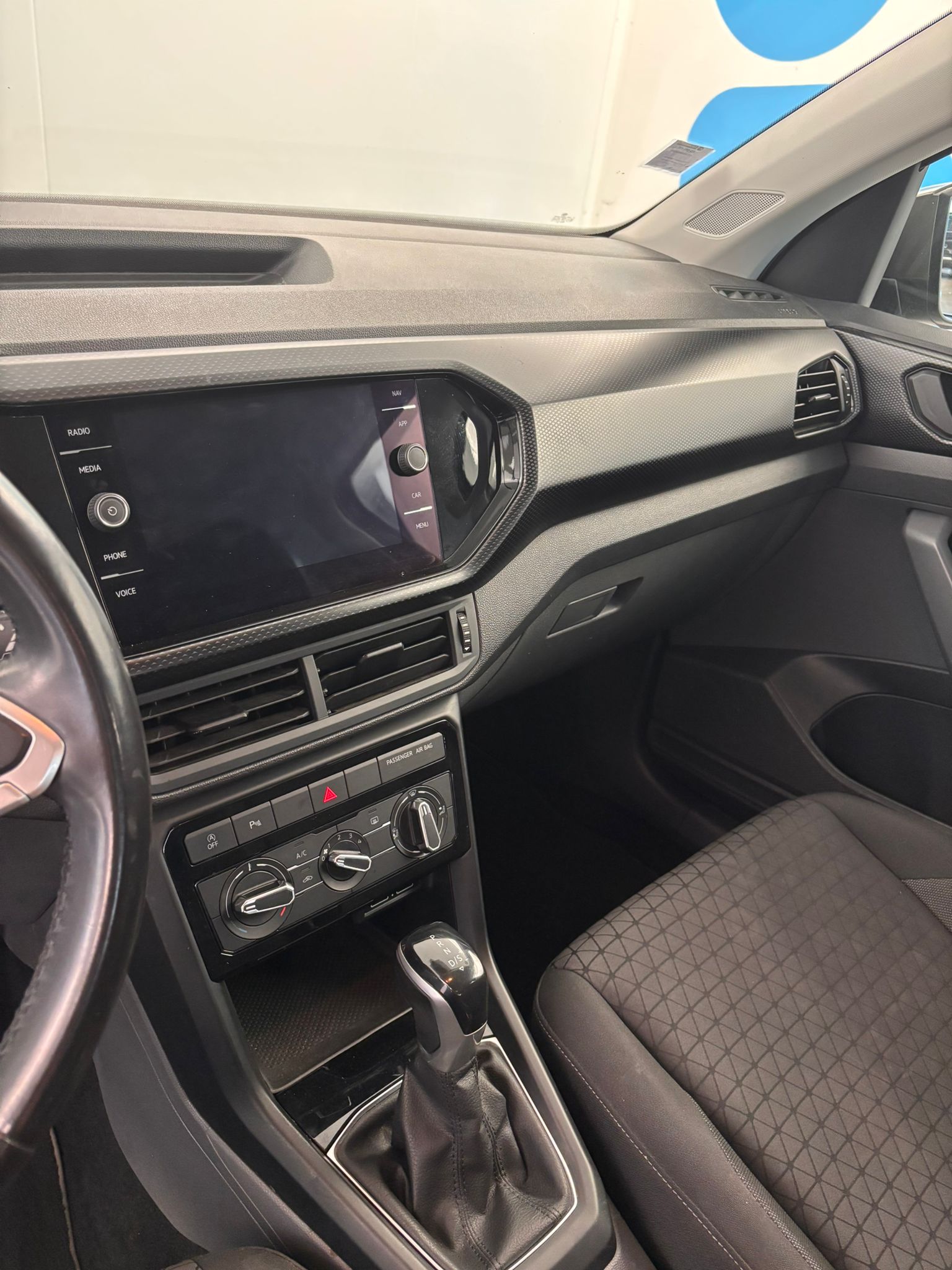 T-CROSS 1.0 TSI 115 START/STOP DSG7 LOUNGE