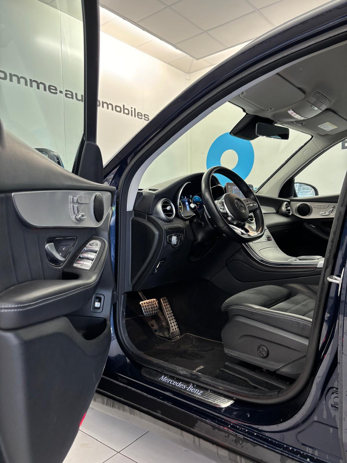 GLC200D 9G-TRONIC  4 MATIC 163CH AMG LINE