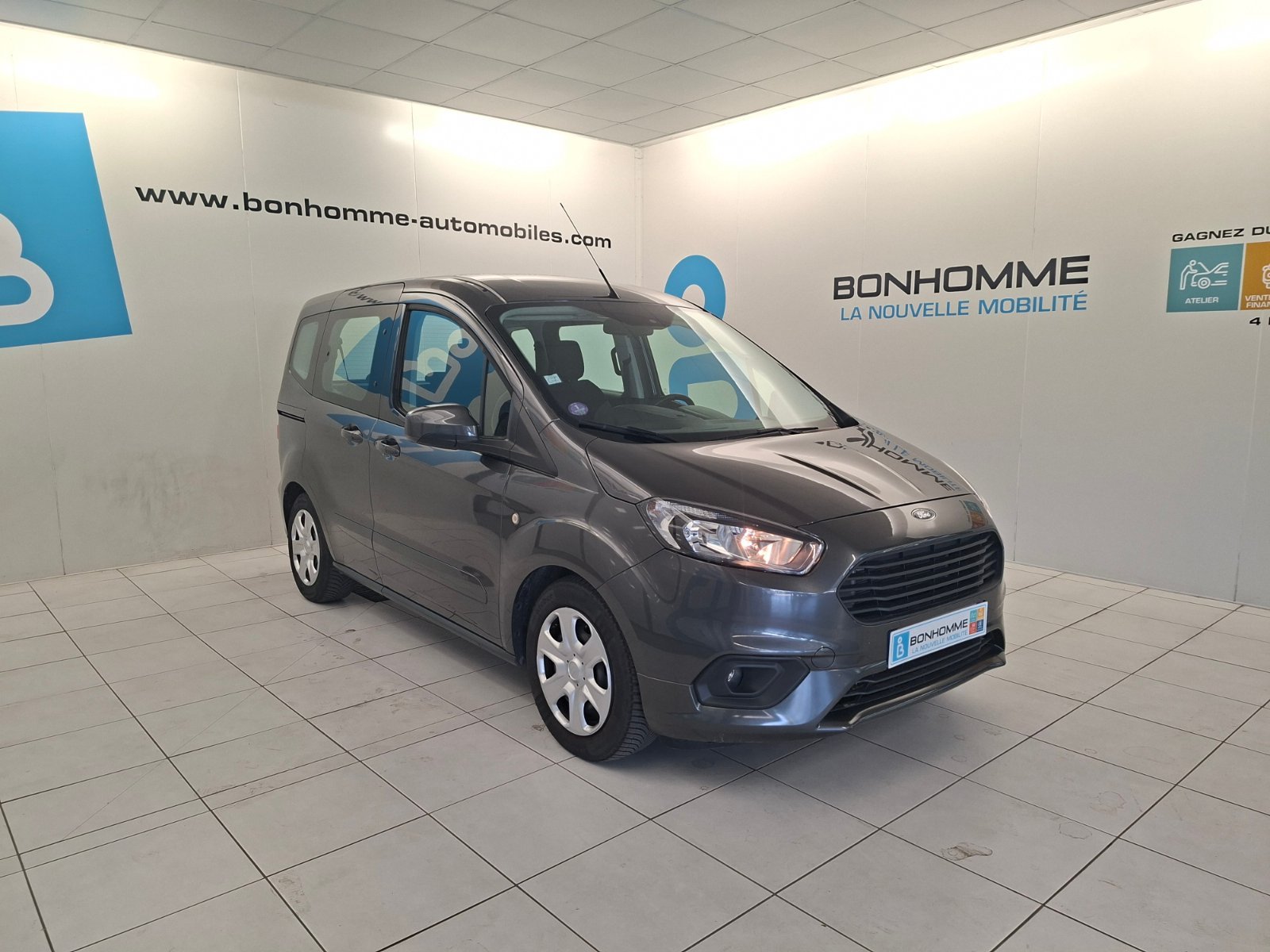 TOURNEO COURRIER ESSENCE 100CV TREND