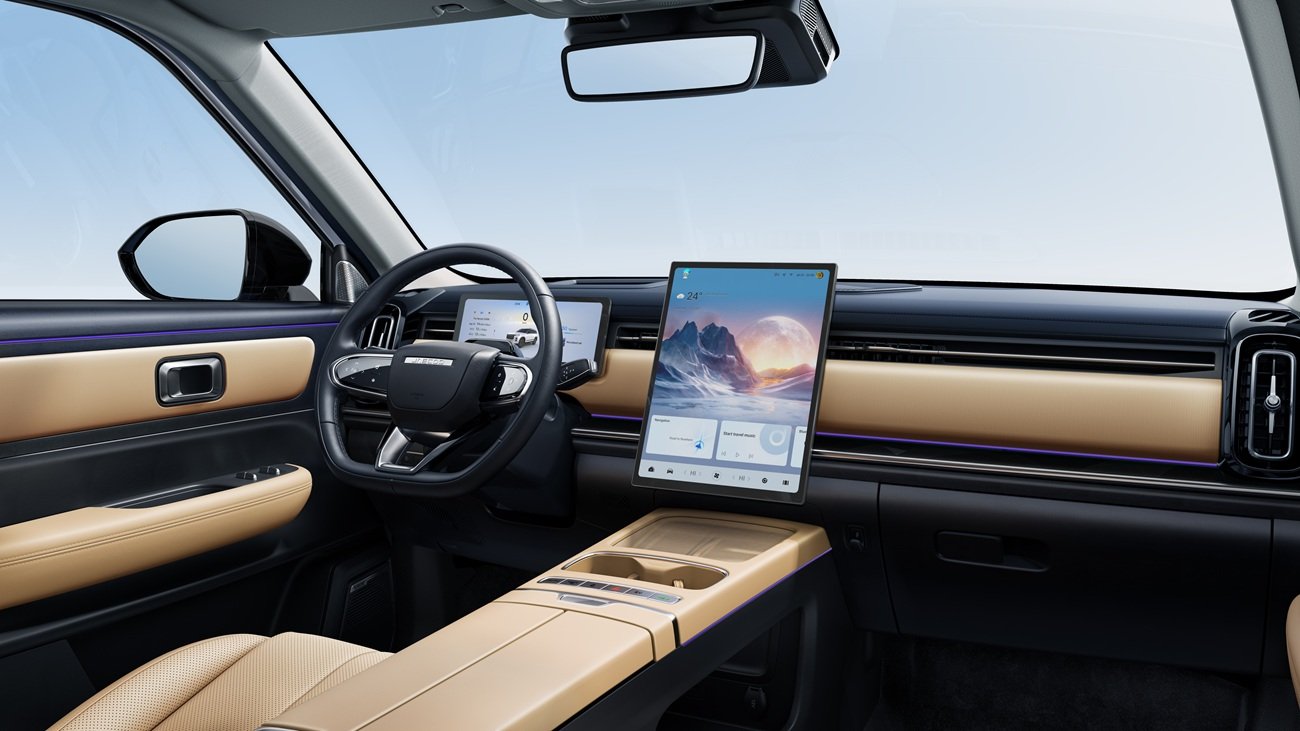 7 SHS-P PHEV EXCLUSIVE